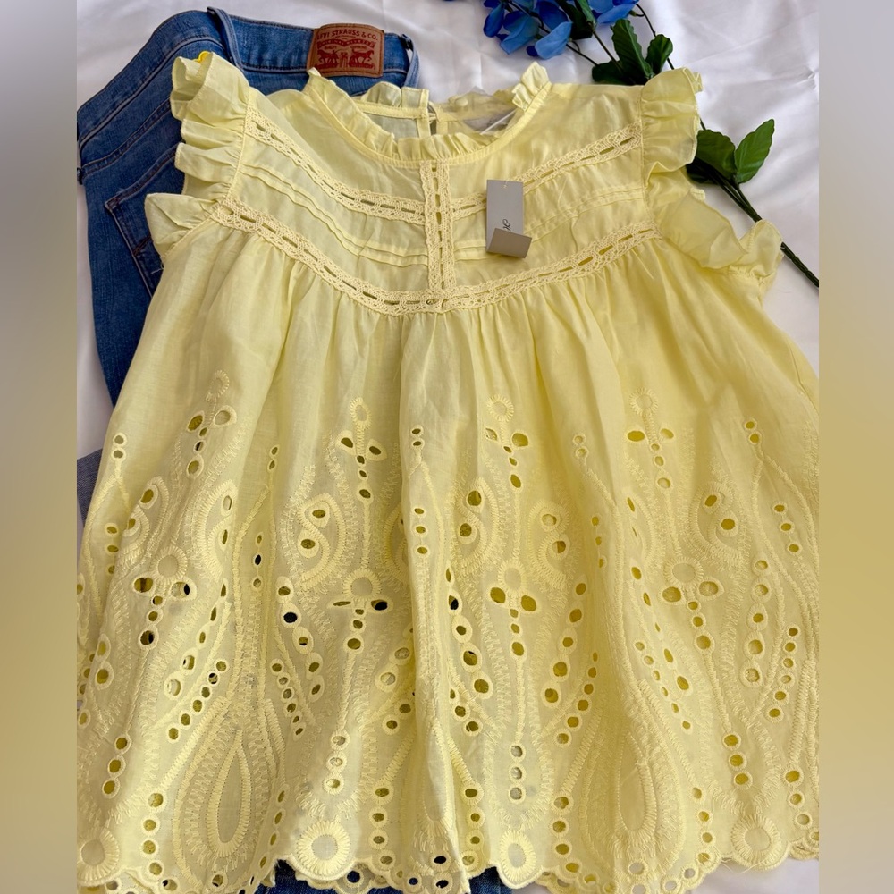 Honey & t..W M Butter Yellow Eyelet Spring Blouse NWT 100% Cotton Ruffle Sleeves